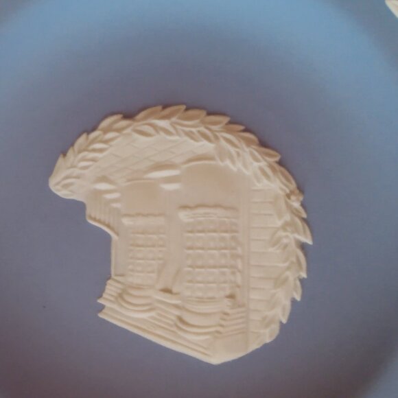 3 Wedgwood plates, cutty sark ship! - Picture 16 of 16